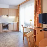 Holiday Home In Kaltenbach Near Ski Lift Stumm