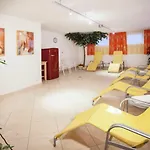 Holiday Home In Kaltenbach Near Ski Lift *