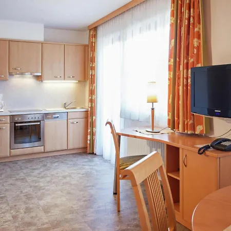 In Kaltenbach Near Lift シュトゥンム