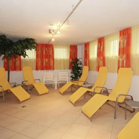 Appartement In Kaltenbach Near Lift *